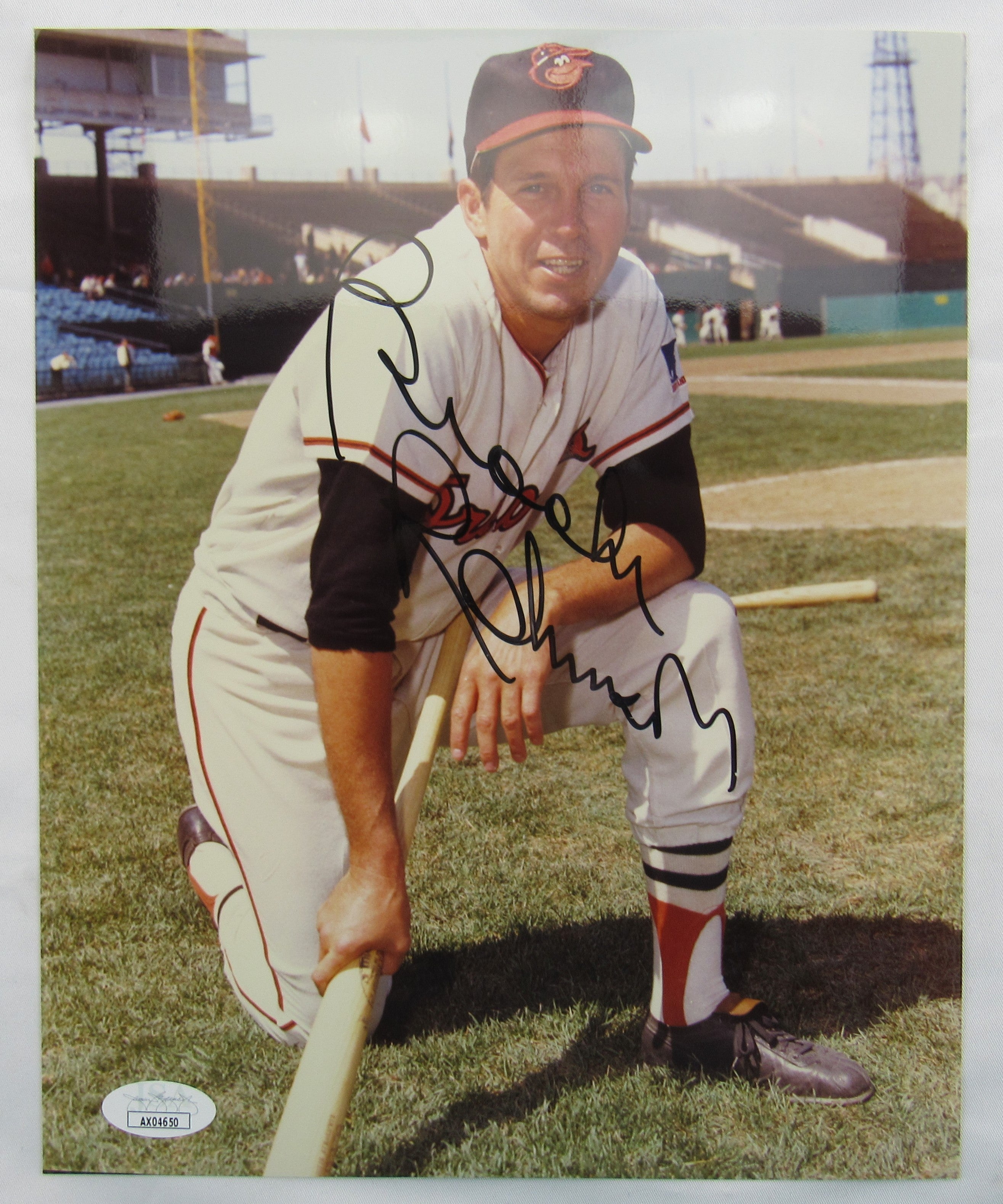 Brooks Robinson Signed 8x10 Photo JSA AX04650 - Image 1