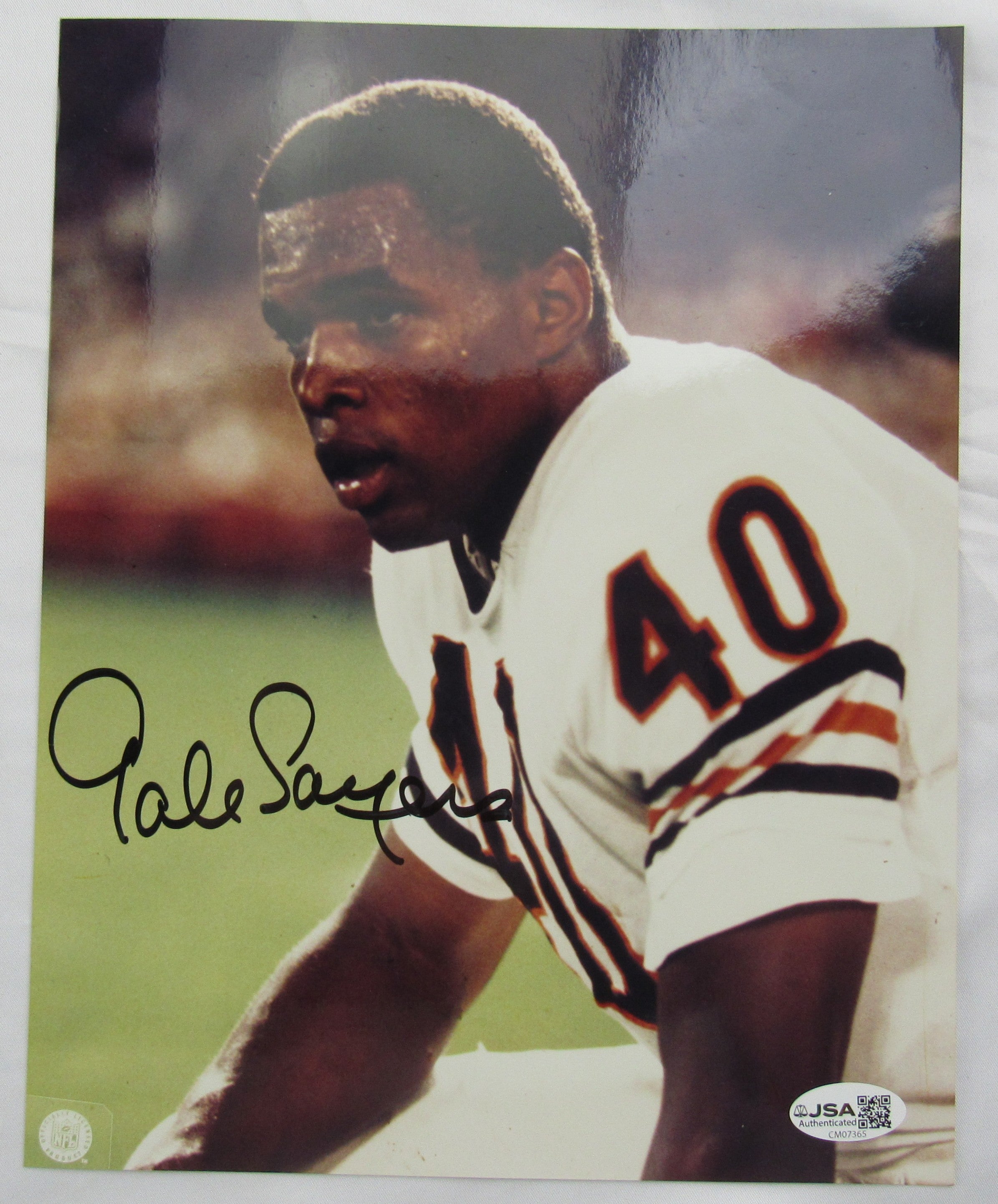 Gale Sayers Signed Auto 8x10 Photo JSA CM07365 - Image 1