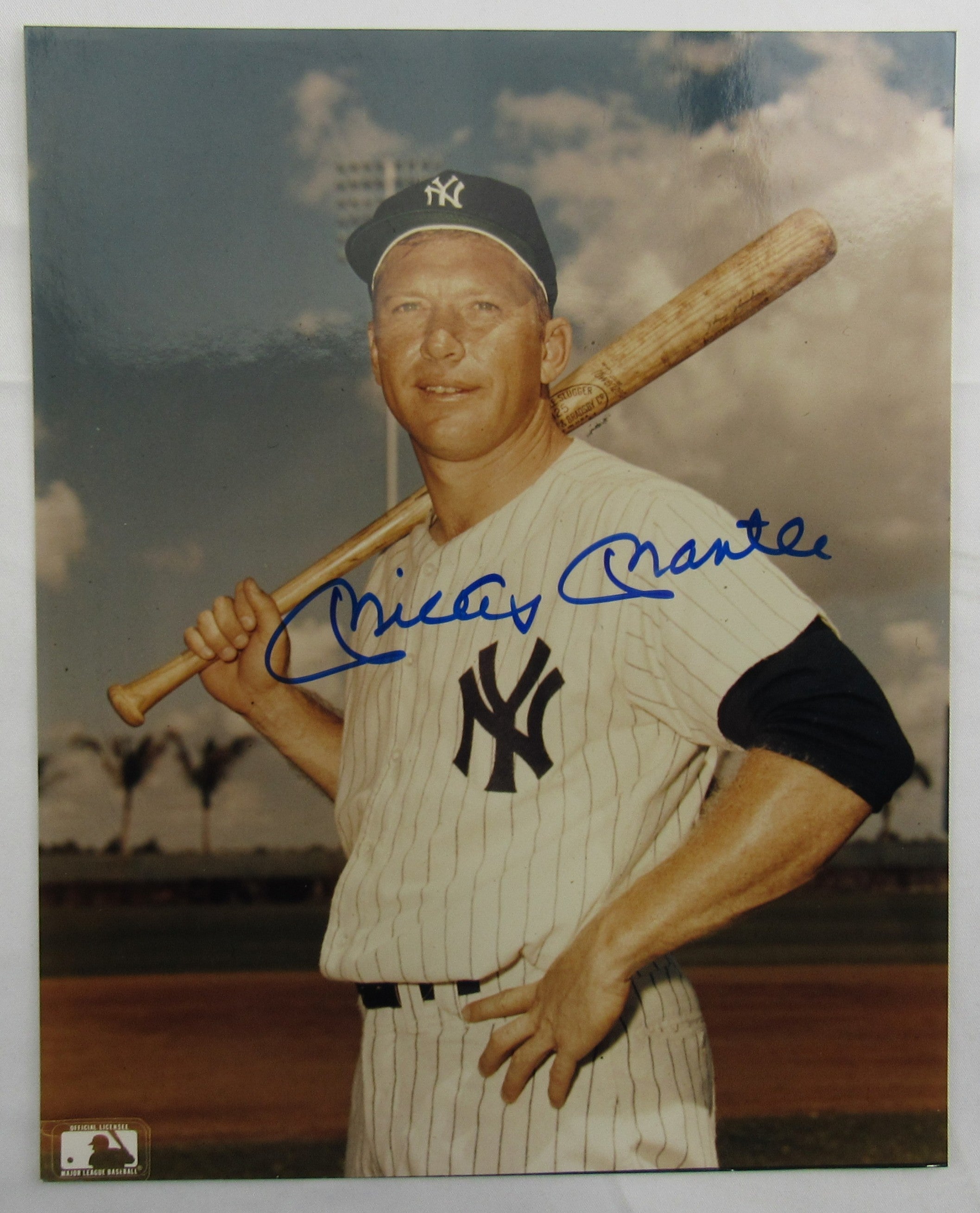 Mickey Mantle Signed Auto 8x10 Photo PSA/DNA LOA AE00197 - Image 1