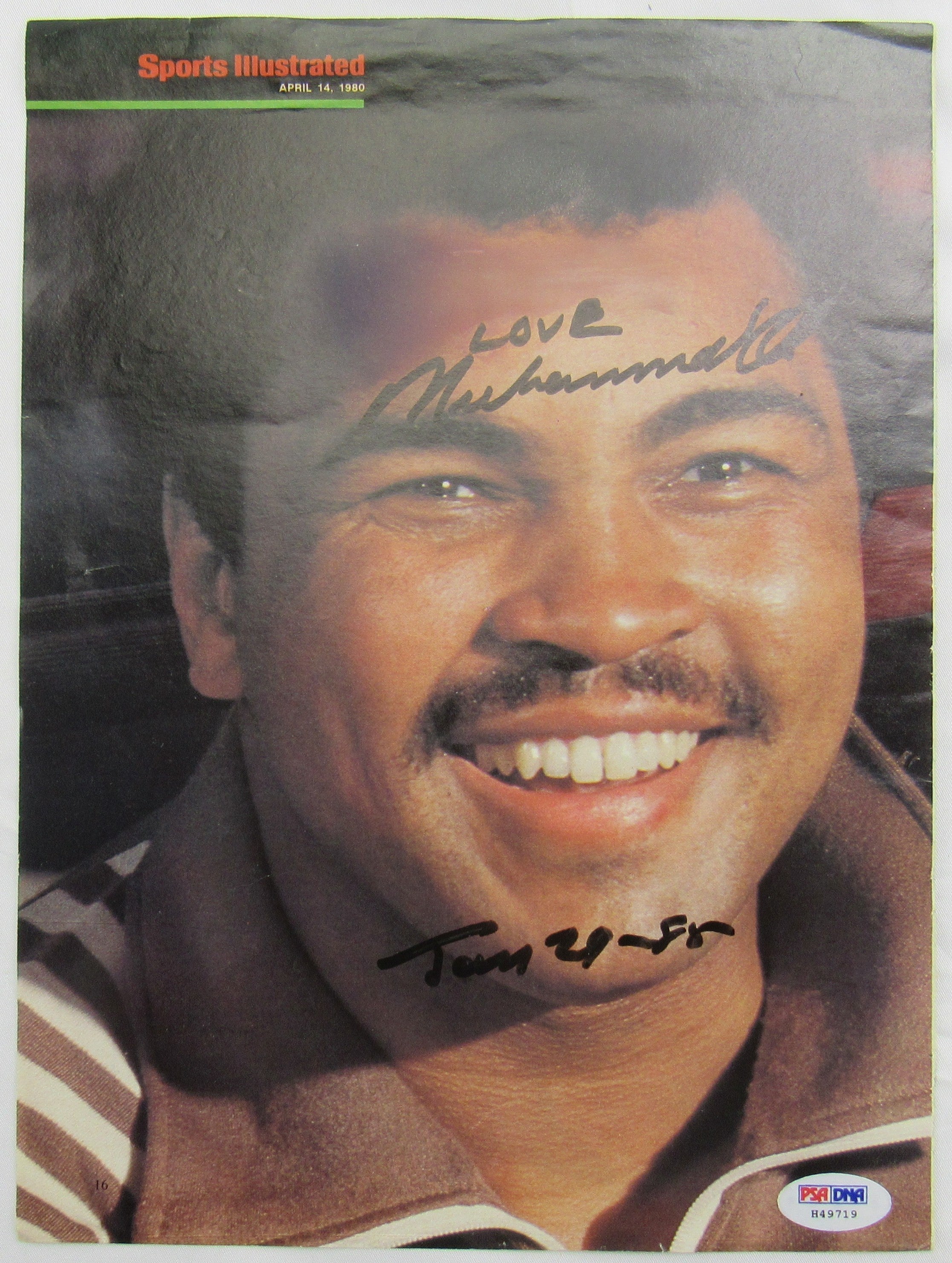 Muhammad Ali Signed Auto 8.5X11 Magazine Page PSA/DNA LOA H49719 - Image 1